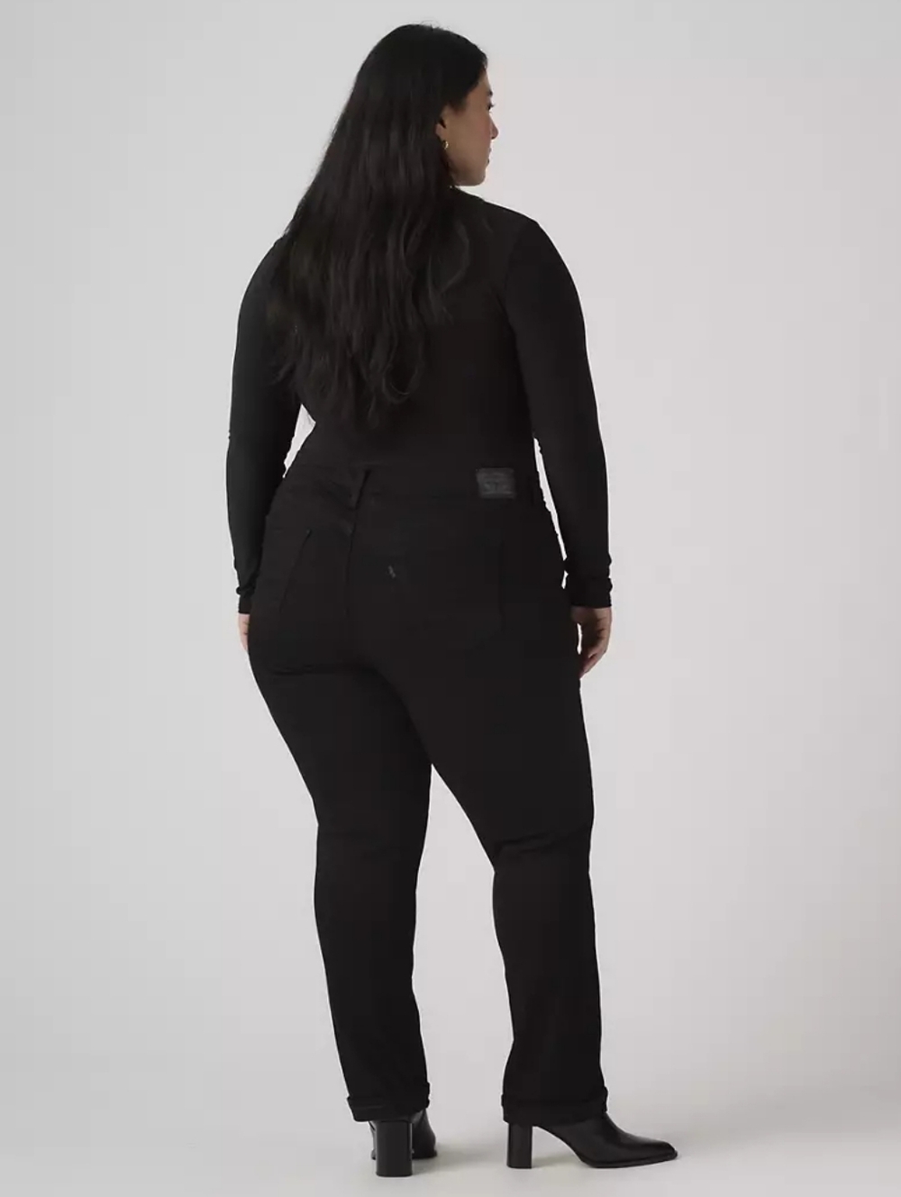 NWT Levi's Black Classic Straight Women's Jeans Plus Size 20W Short - Picture 4 of 14